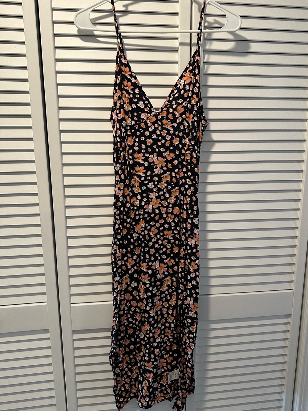 Women’s SHEIN Black Maxi Slip Dress with Pink and Peach Floral Print
